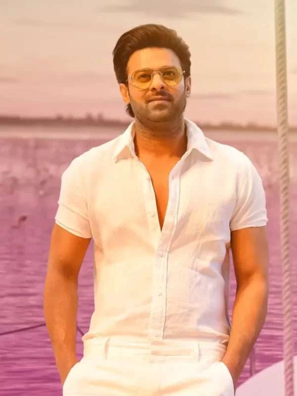 Rebel-star-Prabhas-New-Stills-from-Saaho-movie-oh-baby-song-